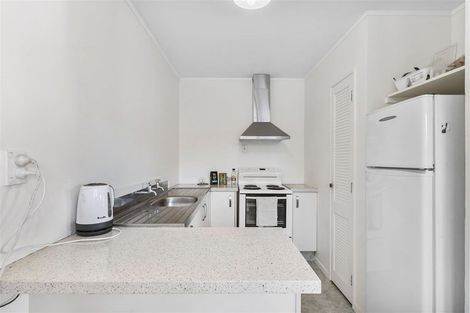 Photo of property in 2/8 Ingram Street, Papakura, 2110