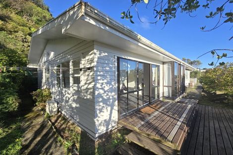Photo of property in 1/35 Southgate Road, Southgate, Wellington, 6023