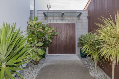 Photo of property in 24 Okarito Avenue, Levin, 5510