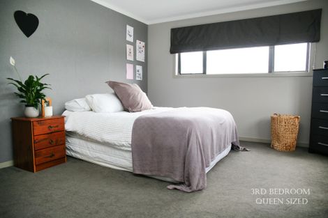 Photo of property in 19 Aldon Lane, The Gardens, Auckland, 2105