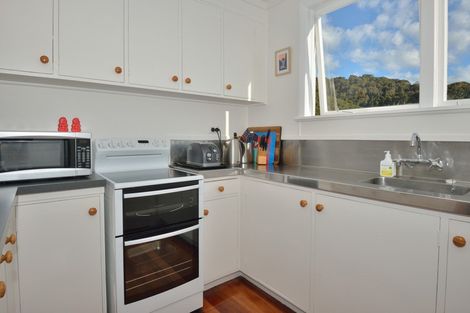 Photo of property in 15b Ratau Street, Mahia, 4198