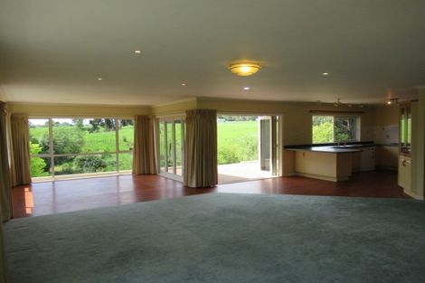 Photo of property in 211 Muhunoa Road East, Ohau, Levin, 5570
