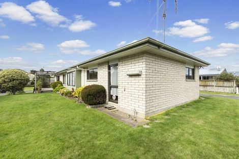 Photo of property in 16 Bramley Drive, Rototuna, Hamilton, 3210