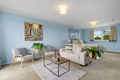 Photo of property in 298 Shakespeare Street, Leamington, Cambridge, 3432