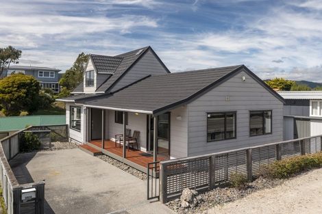 Photo of property in 292 Rosetta Road, Raumati Beach, Paraparaumu, 5032