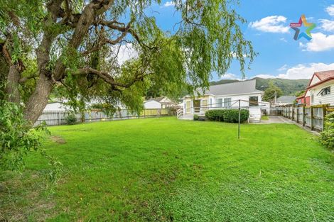 Photo of property in 4 Collett Street, Naenae, Lower Hutt, 5011