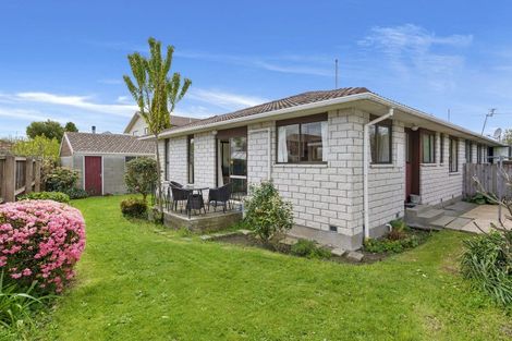 Photo of property in 1/22 Camrose Place, Ilam, Christchurch, 8041