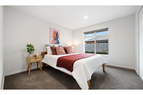 Photo of property in 1 Carradale Avenue, Broomfield, Christchurch, 8042
