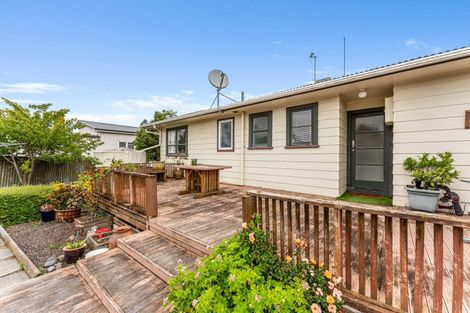 Photo of property in 83 Dundas Road, Sanson, 4817