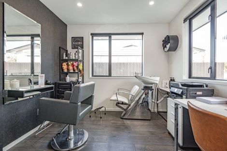 Photo of property in 405a Collinge Road, Mayfair, Hastings, 4122