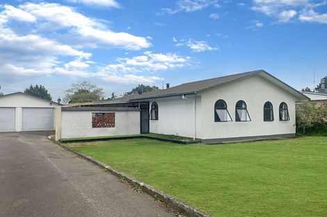 Photo of property in 25 Neptune Street, Dannevirke, 4930