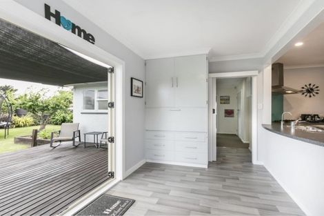 Photo of property in 11 Balliol Avenue, Pirimai, Napier, 4112