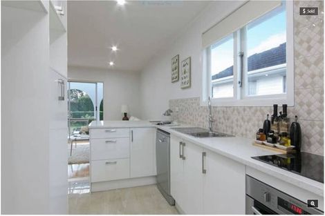 Photo of property in 31 Waipani Road, Te Atatu Peninsula, Auckland, 0610