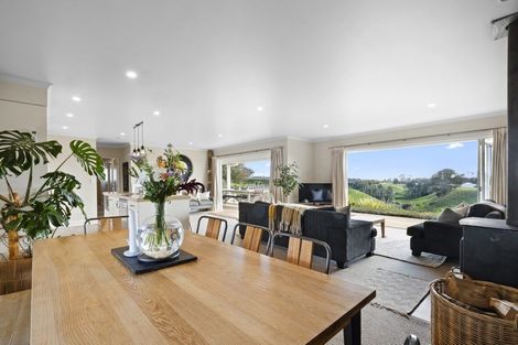 Photo of property in 167 Henwood Road, Paraite, New Plymouth, 4372