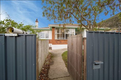 Photo of property in 10 Kelso Street, Roxburgh, 9500