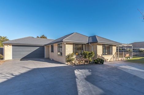 Photo of property in 8 Havana Gardens, Shirley, Christchurch, 8052