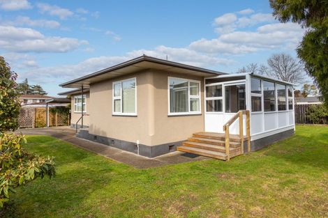 Photo of property in 3 Nelson Street, Dannevirke, 4930