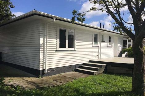 Photo of property in 60 Southsea Crescent, Silverdale, Hamilton, 3216