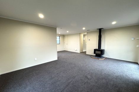 Photo of property in 18 Cargill Grove, Kelvin Grove, Palmerston North, 4414