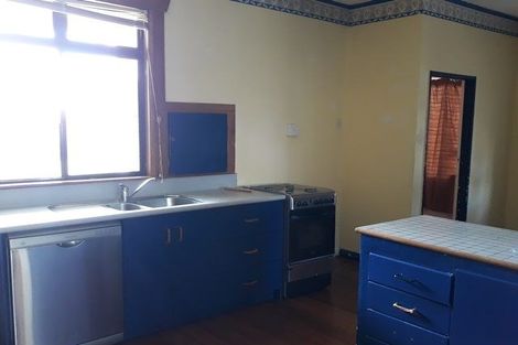 Photo of property in 275 College Street, West End, Palmerston North, 4412