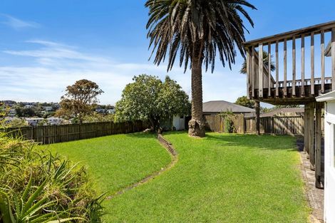 Photo of property in 1/80 Archers Road, Glenfield, Auckland, 0629