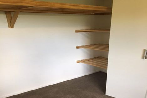 Photo of property in 2/49 Maungaraki Road, Korokoro, Lower Hutt, 5012