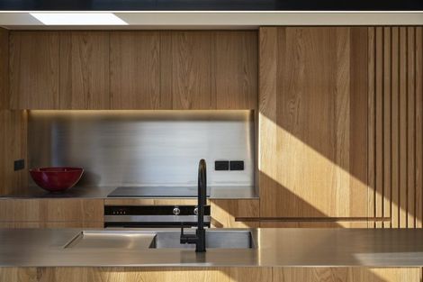 Photo of property in 63 Mcdonnell Road, Arrowtown, 9302