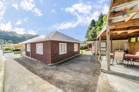 Photo of property in 74 Hine Road, Wainuiomata, Lower Hutt, 5014