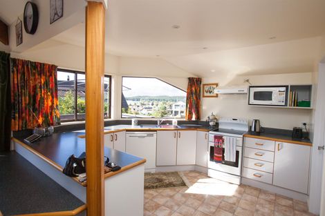 Photo of property in 1 Burnett Place, Lake Tekapo, 7999