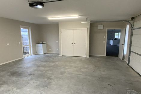 Photo of property in 6a Chester Place, Taradale, Napier, 4112