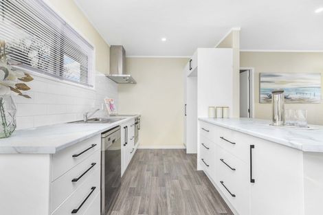 Photo of property in 24 Bremworth Avenue, Dinsdale, Hamilton, 3204