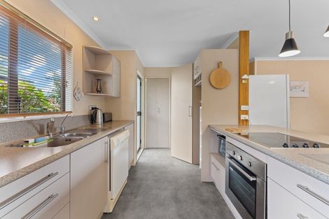 Photo of property in 21 Moore Street, West End, Palmerston North, 4412