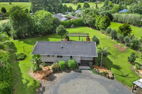 Photo of property in 18 Awhitu Road, Kerikeri, 0230
