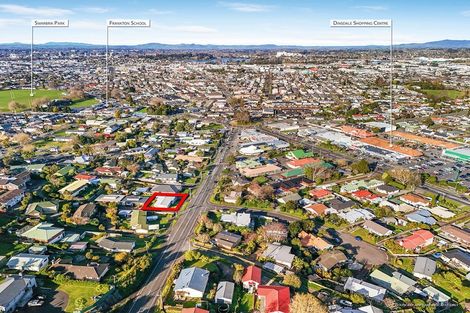 Photo of property in 39 Dinsdale Road, Dinsdale, Hamilton, 3204