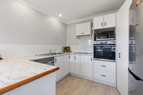 Photo of property in 16 Karamu Terrace, Pyes Pa, Tauranga, 3112