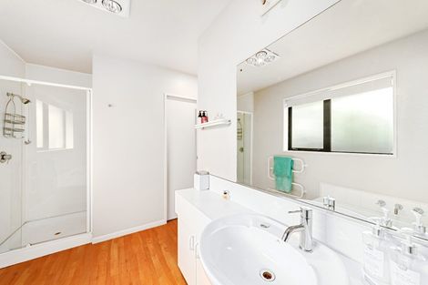 Photo of property in 2/95 Saint James Avenue, Papanui, Christchurch, 8053