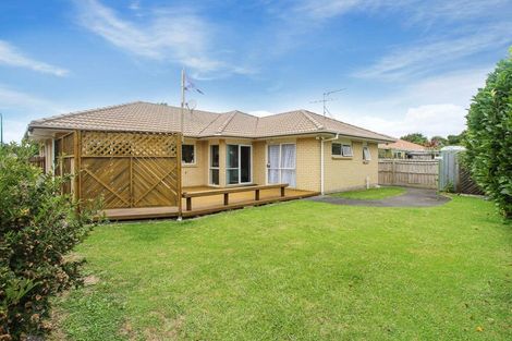 Photo of property in 30 Millington Place, Huntington Park, Auckland, 2013