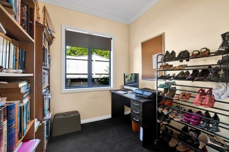 Photo of property in 69f Karamea Street, Whalers Gate, New Plymouth, 4310