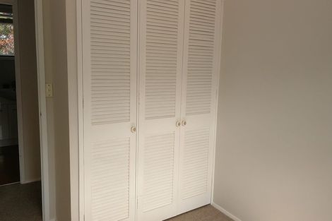 Photo of property in 9/26a Sunnynook Road, Sunnynook, Auckland, 0620