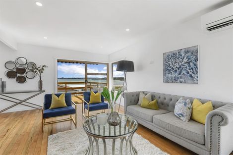 Photo of property in 1/20 Walter Street, Hauraki, Auckland, 0622