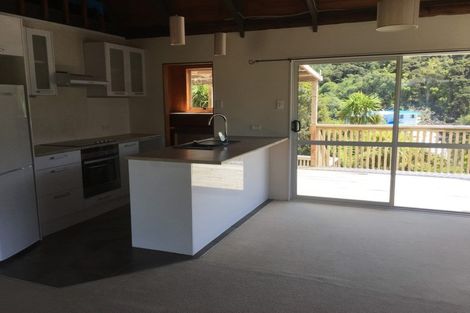 Photo of property in 37 Bay View Road, Whangarei Heads, Whangarei, 0174