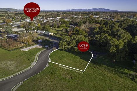 Photo of property in 23 Orchard Road, Greytown, 5712