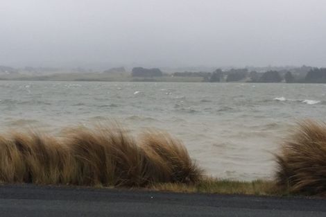 Photo of property in 9 Beach Road, Glenbrook, Waiuku, 2681