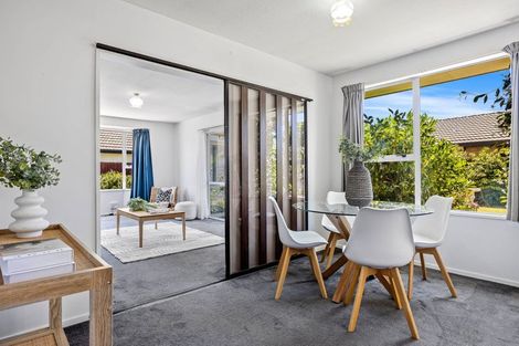 Photo of property in 2/98 Buchanans Road, Hei Hei, Christchurch, 8042