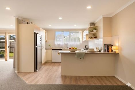 Photo of property in 29 Takatu Place, Takanini, 2112