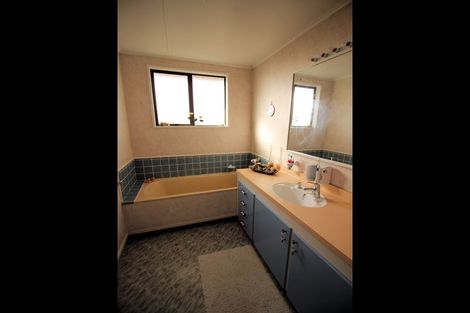 Photo of property in 8 Totara Peak Crescent, Omarama, 9412