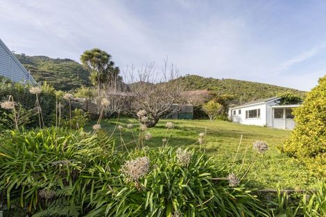 Photo of property in 9 Kotare Street, Waikanae, 5036