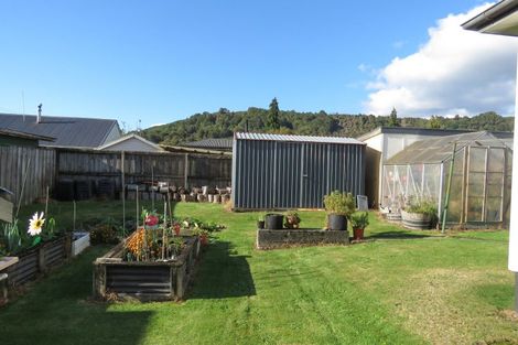 Photo of property in 101 Buller Road, Reefton, 7830