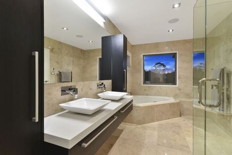 Photo of property in 100 Hobson Road, Lucas Heights, Auckland, 0632