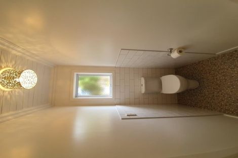 Photo of property in 21 Crispe Road, Clarks Beach, 2122